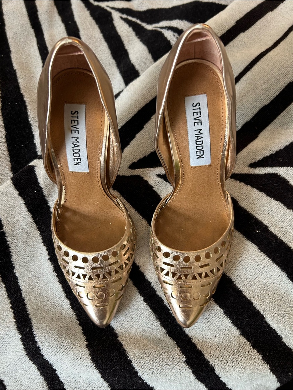 Steve Madden Gold Metallic Cutout Pointed D'Orsay Heels